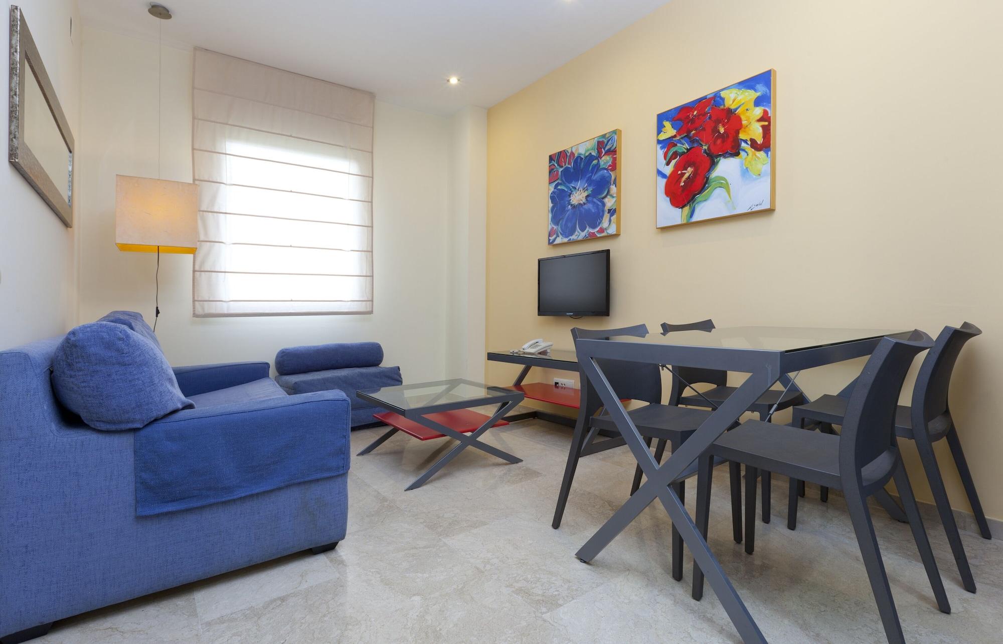 Apartamentos Vertice Sevilla Aljarafe Bormujos Ngoại thất bức ảnh
